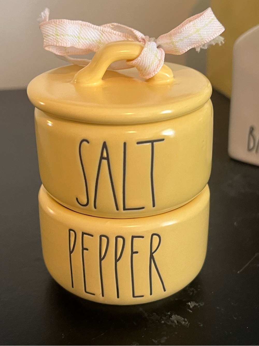 RAE DUNN YELLOW SALT AND PEPPER SHAKERS CELLARS #kitchen #cooking